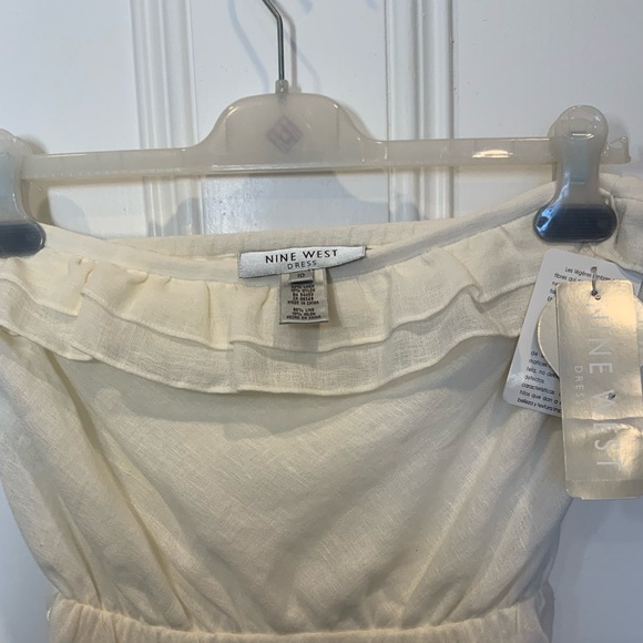 NWT - Nine West Linen Strapless Boho Dress with Ruffle Accents - Size 10 - Picture 3 of 5